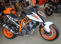 KTM 1290 Super Duke R 2017 giá 638 triệu đồng tại Việt Nam