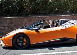 Lamborghini Huracan mui trần bản hiệu năng cao xuất hiện trên phố