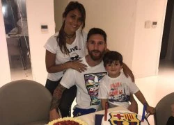 Messi mừng sinh nhật thứ 30 bên vợ con và 'bánh Barca'