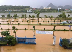 Mưa lớn, thành phố Lai Châu ngập nặng