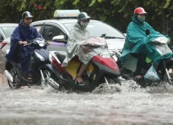 Mưa to từ đêm nay, Hà Nội nguy cơ ngập lụt nhiều nơi