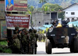 Tổng thống Philippines muốn ném bom rải thảm, san phẳng Marawi diệt IS