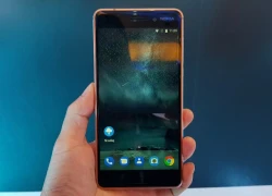 Trên tay Nokia 6 màu vàng đồng, giá sinh viên