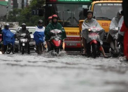 Từ đêm nay, miền Bắc có mưa to, dông lốc