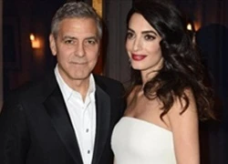 Vợ chồng tài tử George Clooney đón cặp sinh đôi một trai, một gái chào đời