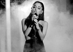 Ariana Grande tới Việt Nam biểu diễn: Diva giàu lòng trắc ẩn