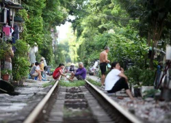 Biệt thự kiểu châu Âu và "lỗi" trên cây cầu vượt biển dài nhất Việt Nam