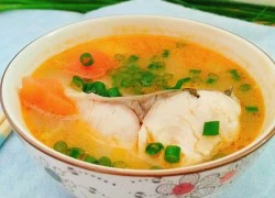 [Chế biến] - Cách nấu canh cá thơm ngon, không bị tanh với cà chua