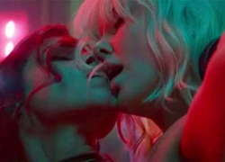 Charlize Theron tiết lộ về cảnh nóng đồng tính trong 'Atomic Blonde'