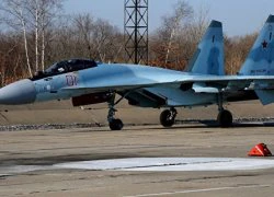 &#8220;Chim sắt&#8221; Su-35 trình diễn gây sửng sốt tại triển lãm hàng không Nga