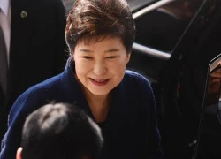 Cựu Tổng thống Park Geun-hye có biểu hiện lạ trong tù