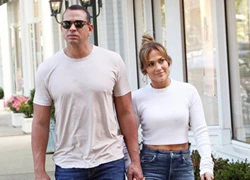 Jennifer Lopez từng thuê thám tử theo dõi tình trẻ