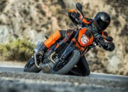 KTM 690 Duke bị triệu hồi hàng loạt do rò nhiên liệu