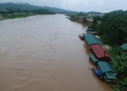 Lũ lớn nhất trên sông Hồng từ đầu mùa