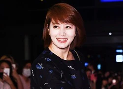 &#8216;Nữ hoàng sexy&#8217; Kim Hye Soo đi xem phim của tình cũ