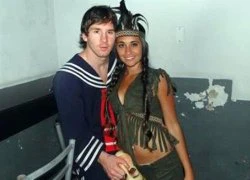 Những khoảnh khắc "tình như cái bình" của Messi và Antonella