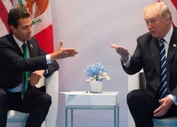 Ông Trump khiến Tổng thống Mexico "khó xử" trong cuộc gặp chính thức đầu tiên?