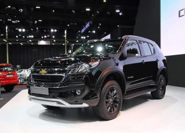 Chevrolet Trailblazer Z71 đặc biệt có giá 1,024 tỷ đồng