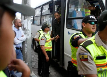 Ecuador phạt tù 20 ngư dân Trung Quốc đánh bắt trái phép