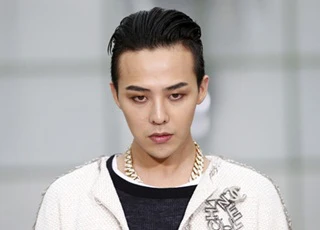 G-Dragon năm 2017: Màn chia tay khép lại một thời kỳ