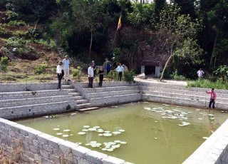 Bắc Giang: Bốn cháu bé chết đuối thương tâm ở giếng làng