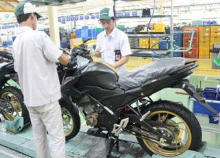 Honda CB150R Streetfire màu mới thể thao, giá 46,2 triệu đồng