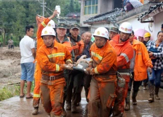 Lở đất ở Trung Quốc, 23 người chết