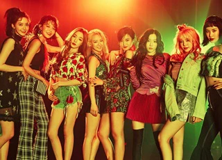 SNSD bị đàn em coi thường trong ngày trở lại