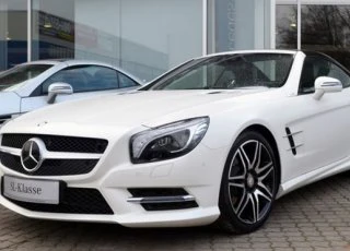 Mercedes SL400 2LOOK Edition 2015 rao bán hơn 4 tỷ đồng