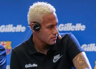 Neymar mất 2,52 triệu USD làm sạch hình ảnh