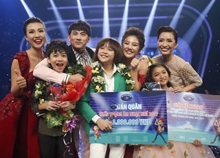 Quán quân Vietnam Idol Kids 2017: 'Không muốn trở thành Phương Mỹ Chi'