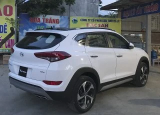 Bắt gặp Hyundai Tucson máy dầu 1.6L và 2.0L tại Việt Nam