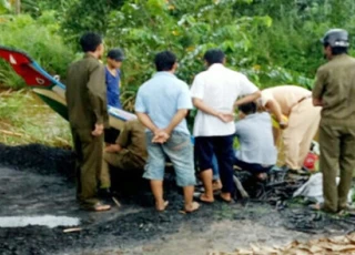 Người đàn ông tử vong sau cú tông ghe trên sông