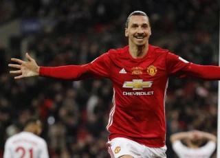 Xuất hiện game hành động cho "thánh" Zlatan Ibrahimovic mặc giáp... Iron Man cứu thế giới