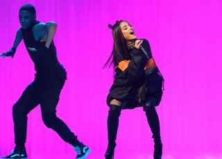 Những yêu cầu đặc biệt của Ariana Grande khi đến Việt Nam