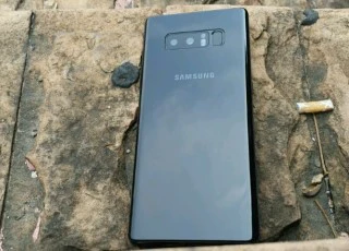 Xuất hiện thiết bị được cho là Galaxy Note 8