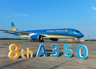 Cận cảnh siêu máy bay A350-900 vừa "cập bến" Nội Bài