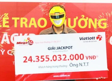 Những tiết lộ bất ngờ của người thứ 37 trúng jackpot "khủng"