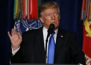 Trump sẽ tăng gấp rưỡi số lính Mỹ tại Afghanistan