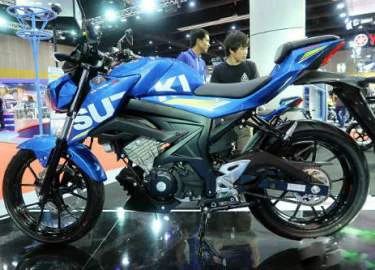 Suzuki GSX-S150 2017 về Thái Lan, rẻ hơn nhiều ở Việt Nam