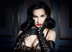 Đường cong gây choáng ngợp của Dita Von Teese