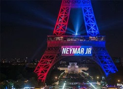 Tháp Eiffel chào đón Neymar tới Paris