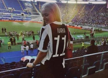 Ivana - Cô con gái đẹp hút hồn của Pavel Nedved