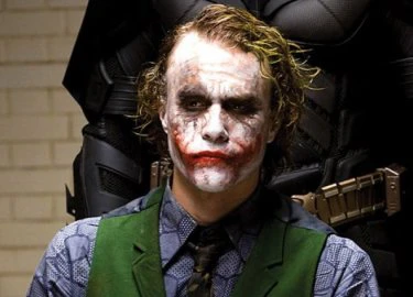 Nghe tên diễn viên được mời đóng Joker, fan bùng nổ tranh cãi