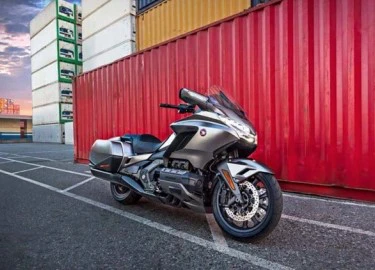 Honda Goldwing 2018 lộ ảnh chi tiết