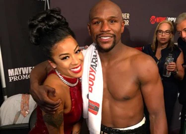 Mayweather mua quà xa xỉ tặng bạn gái