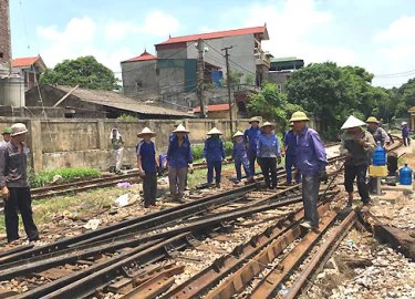 Ngành đường sắt vật lộn 'giữ chân' công nhân trước làn sóng bỏ việc