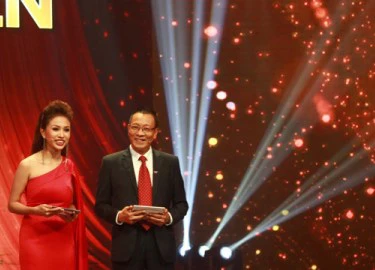 "Người phán xử" thắng lớn ở VTV Awards 2017