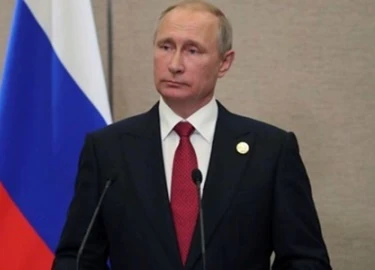 Putin: 'Tôi không phải chú rể, Trump không phải cô dâu'