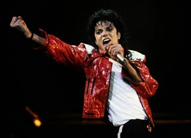 Ra mắt album nhạc mới nhất của 'Vua nhạc pop' quá cố Michael Jackson